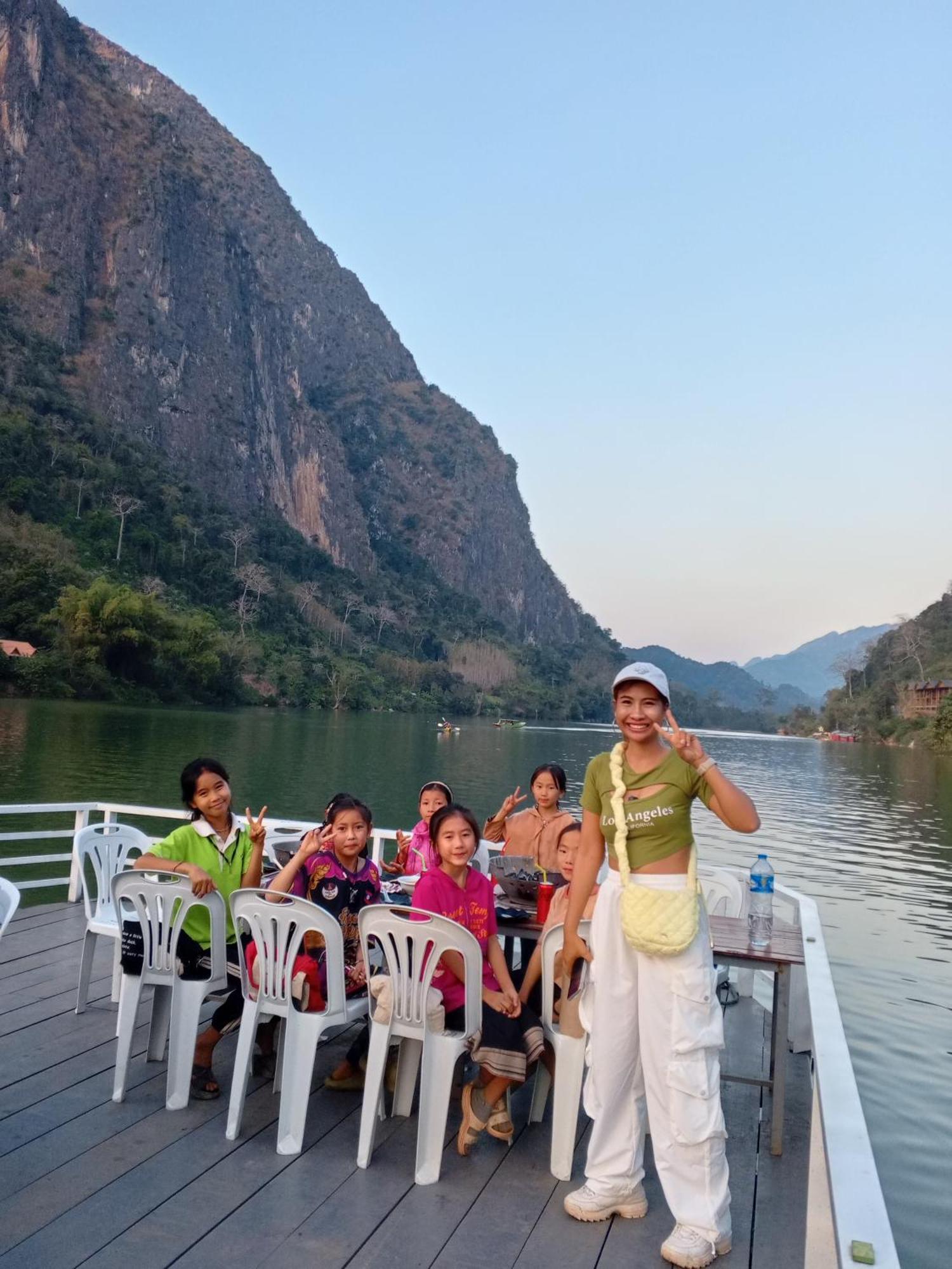 Cam U View Bungalow Hotel Nongkhiaw Exterior foto
