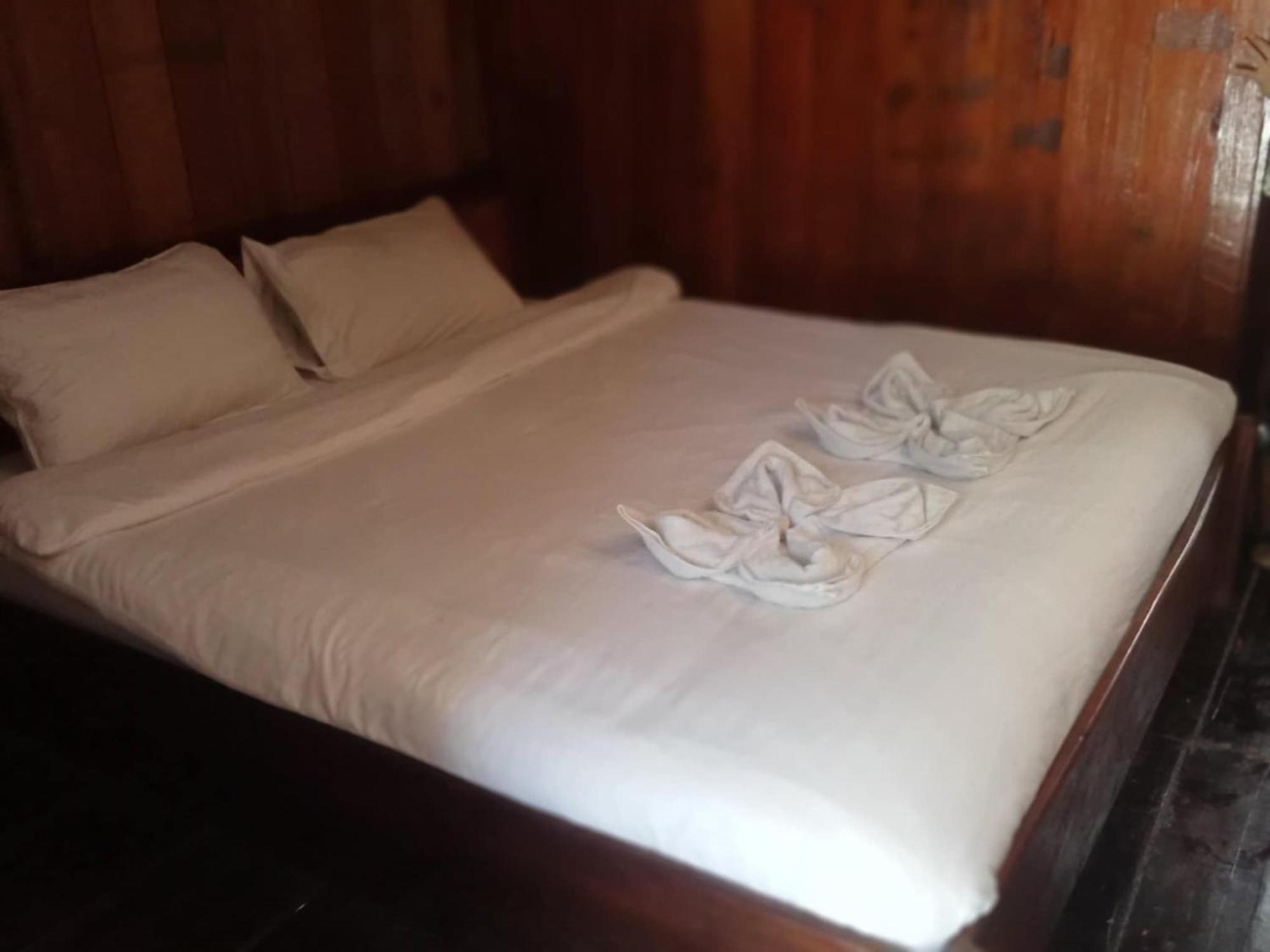 Cam U View Bungalow Hotel Nongkhiaw Quarto foto